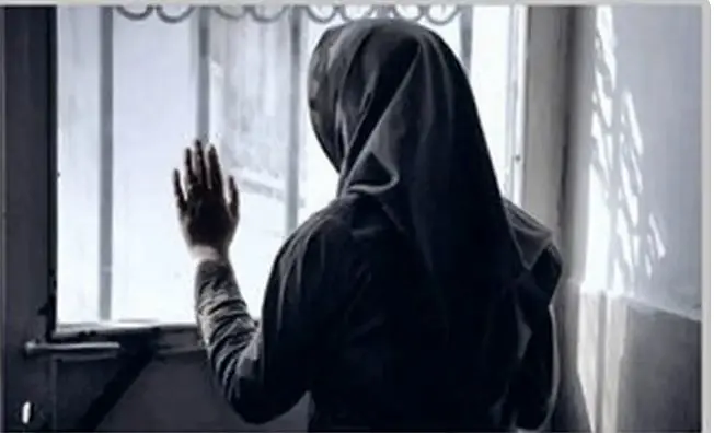 خیانت پیرمرد ۷۰ ساله با زن ۳۵ ساله