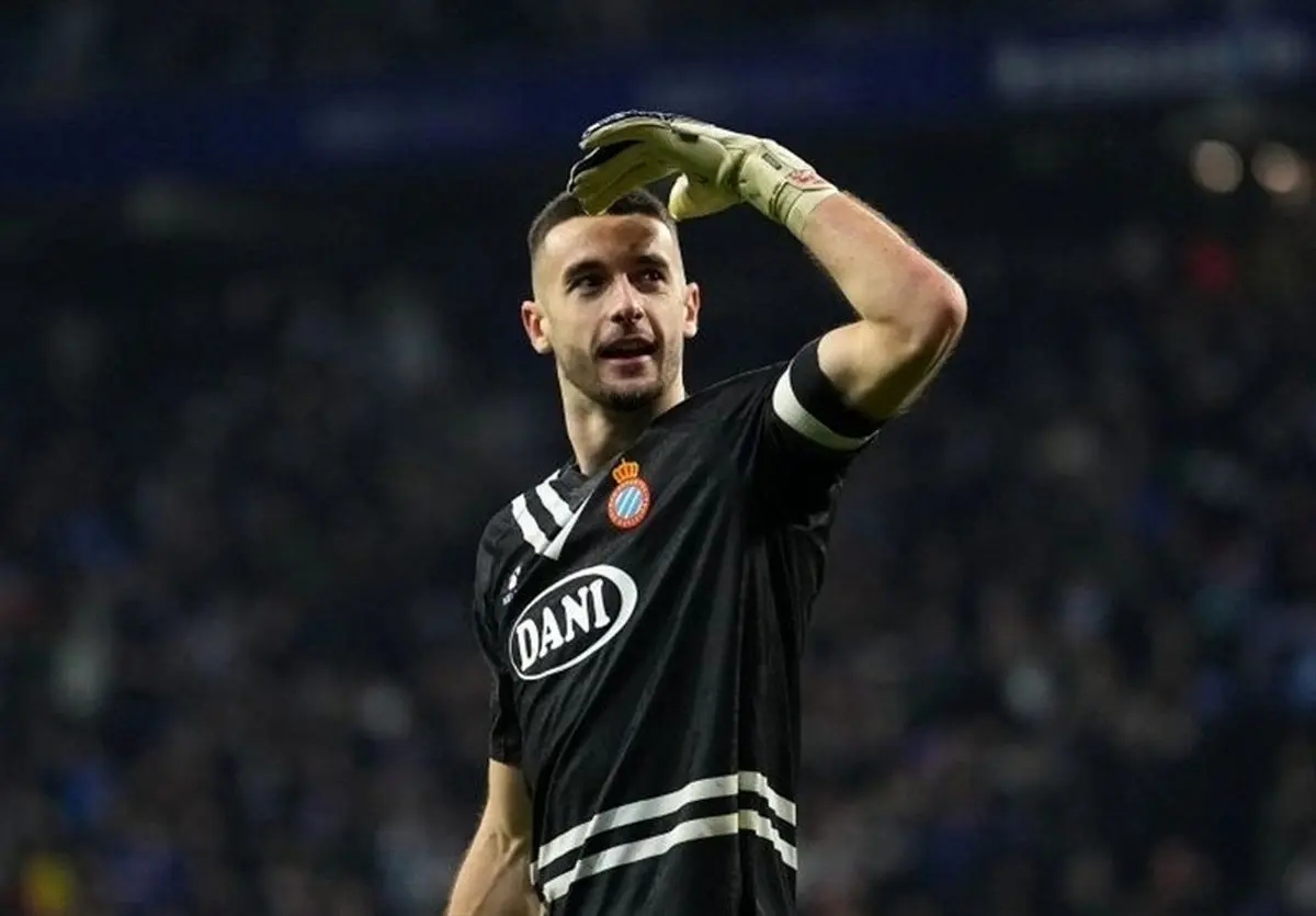 شوک بزرگ در لالیگا؛ اسپانیول برای دروازه‌بان بارسلونا «سپر انسانی» می‌شود!