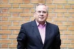 فهرست برندگان دو ماراتن فردا 