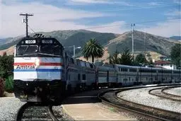 غوغای مسافران آمریکا: اتوبوس و قطار زیر بار لغو هزاران پرواز!