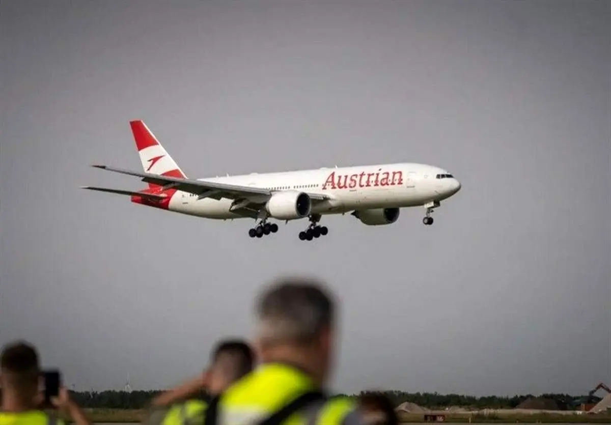 پایان سکوت پروازی: اتریش پس از 5 ماه دوباره به آسمان ایران بازگشت!