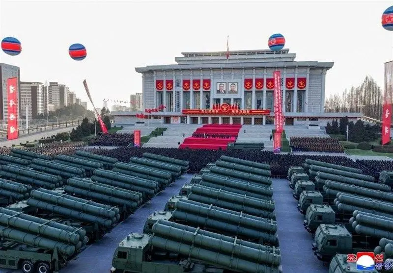 شوک جهانی: کره شمالی با آزمایش سامانه موشکی چندمنظوره، 'آتش جنگ' را روشن کرد؟