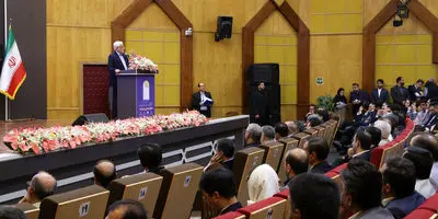 لزوم ارتباط بسیار نزدیک و تنگاتنگ با نهادهای علمی جهان