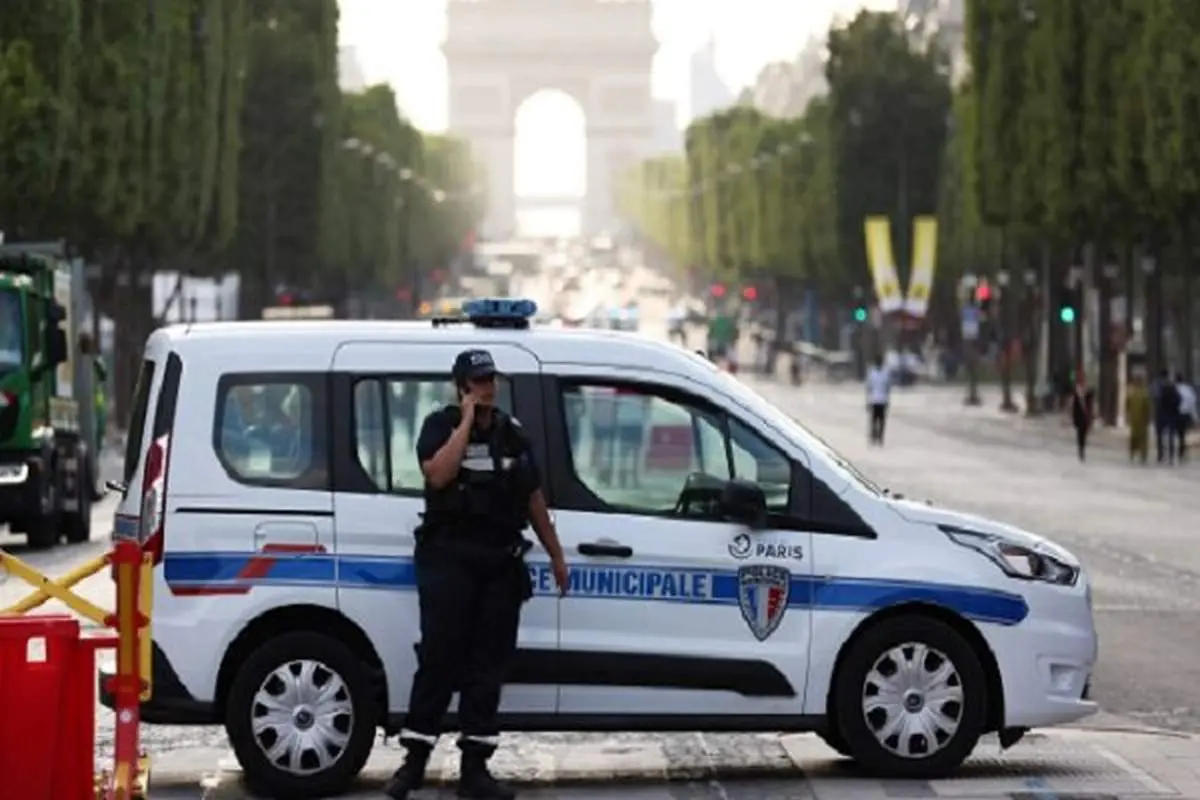 مرگ بر فرانسه؟ خودروی مرگبار در میان جمعیت؛ ۱۰ قربانی در پاریس!