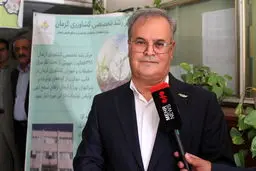 ملخ در راه است: آیا گنجینه های کشاورزی ایران در خطرند؟ نبرد نوین علیه آفت با فناوری پیشرفته کلید بقاست!