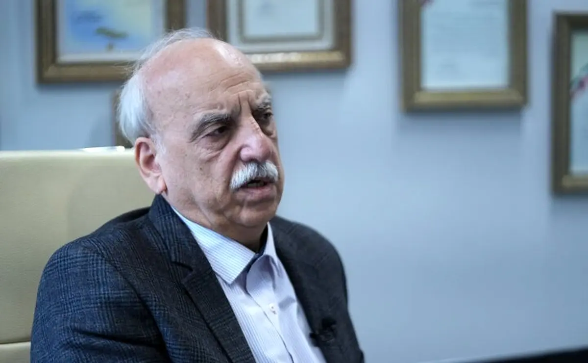 اقتصاددان هشدار داد: ادامه ارز چندنرخی ایران را به سرنوشت ونزوئلا و آرژانتین دچار می‌کند