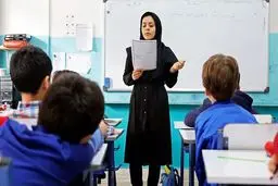 مبلغ هدیه نقدی روز معلم مشخص شد