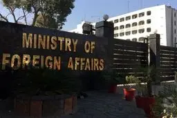 اولتیماتوم تند پاکستان به طالبان: تروریست‌ها را در خاک افغانستان شکار می‌کنیم!