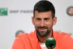 شاهکار جوکوویچ: ستاره تنیس در آغوش راننده فرمول یک!