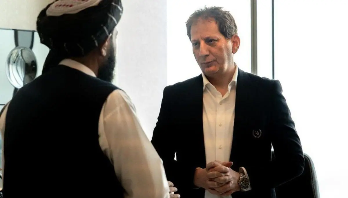 آقای ب.ز در افغانستان شکار شد