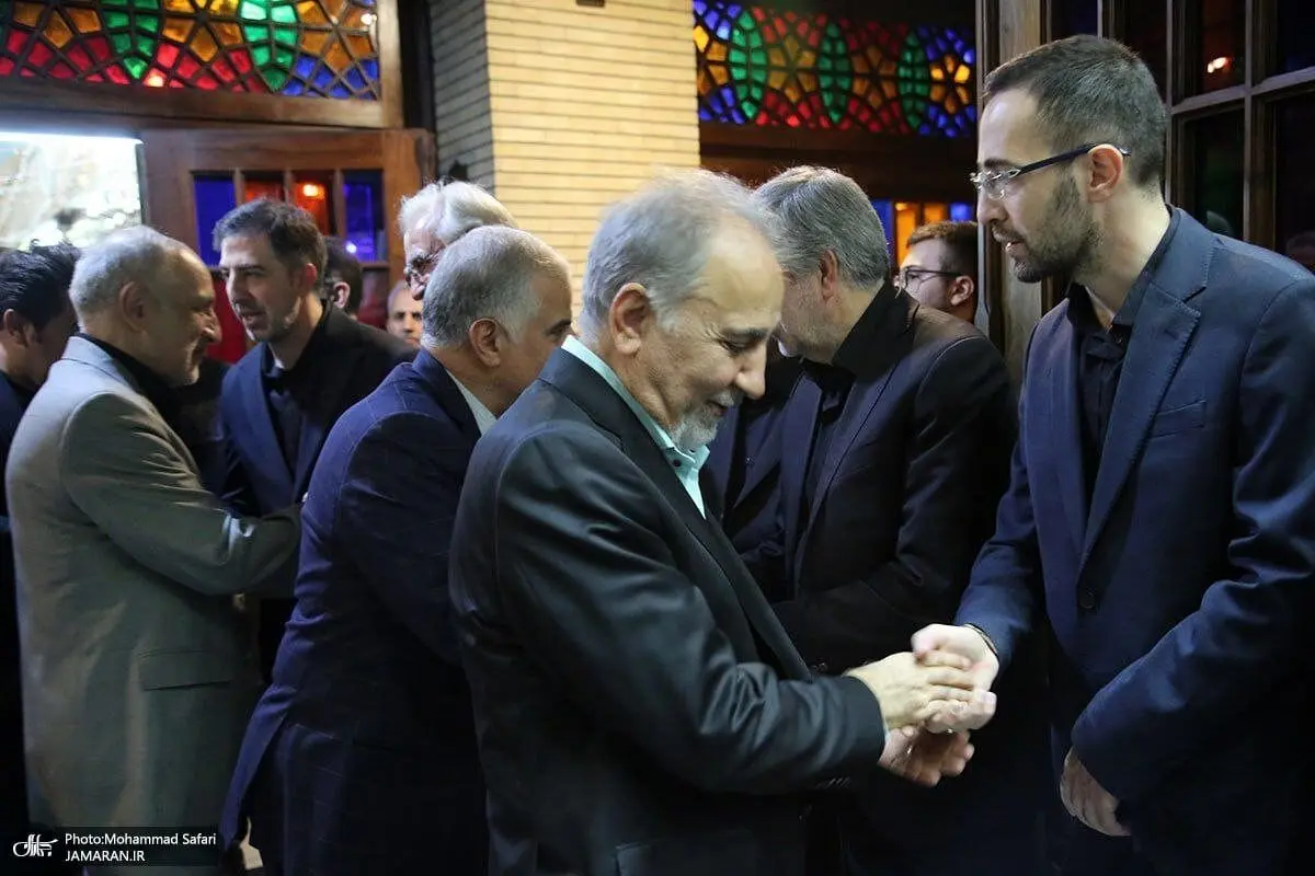 شهردار تهران که همسر خود را کشته بود در این مراسم رویت شد