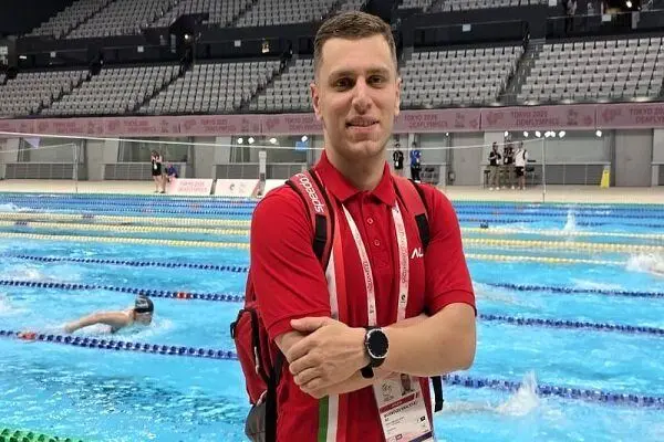 رکوردشکنی محمودی در 100 متر قورباغه: پایان کار شناگر ایران با طعم شیرین موفقیت