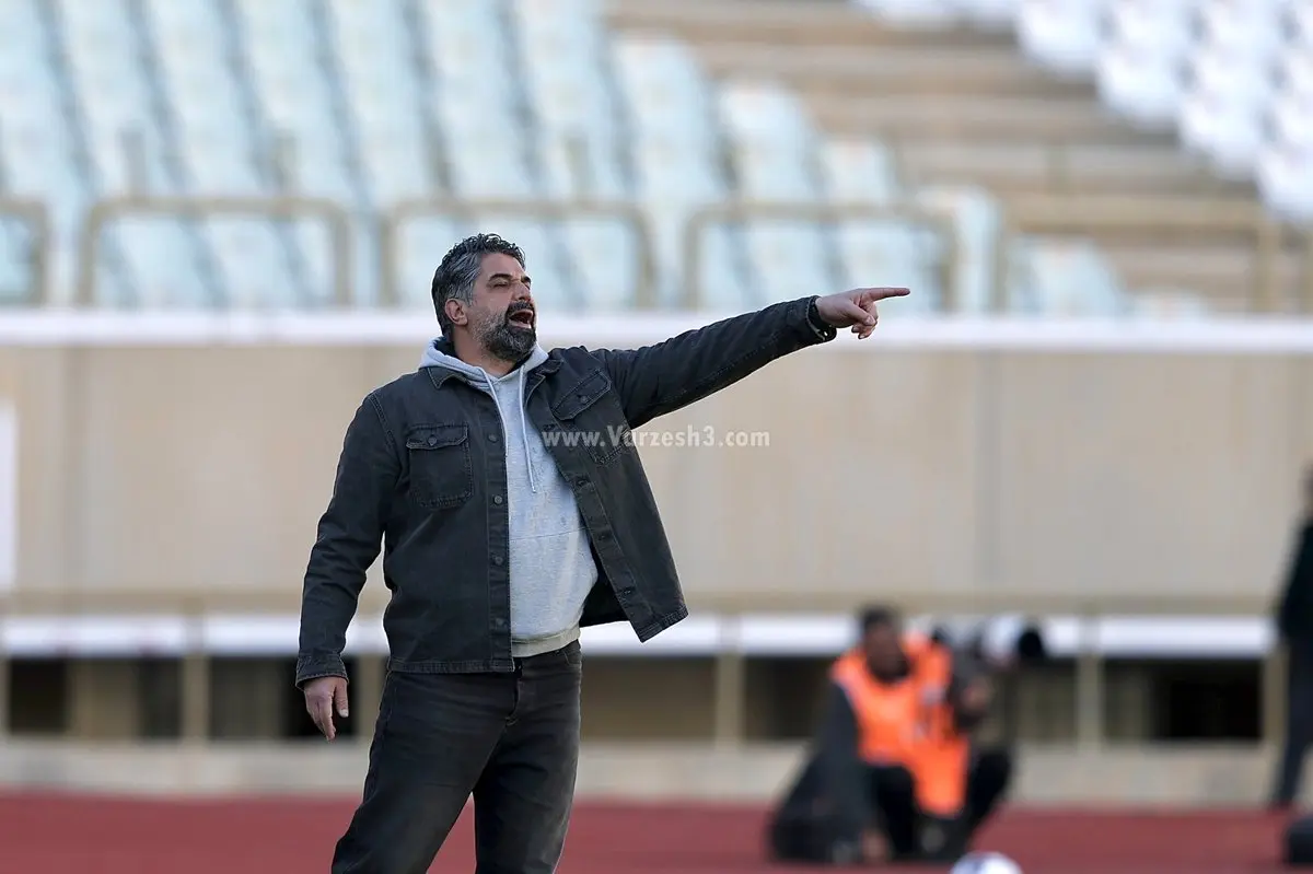 فوری: فجر استقلالی‌ها را خرد کرد؛ این پیروزی، زخم عمیقی بر قلب آبی‌ها گذاشت! (عکس)