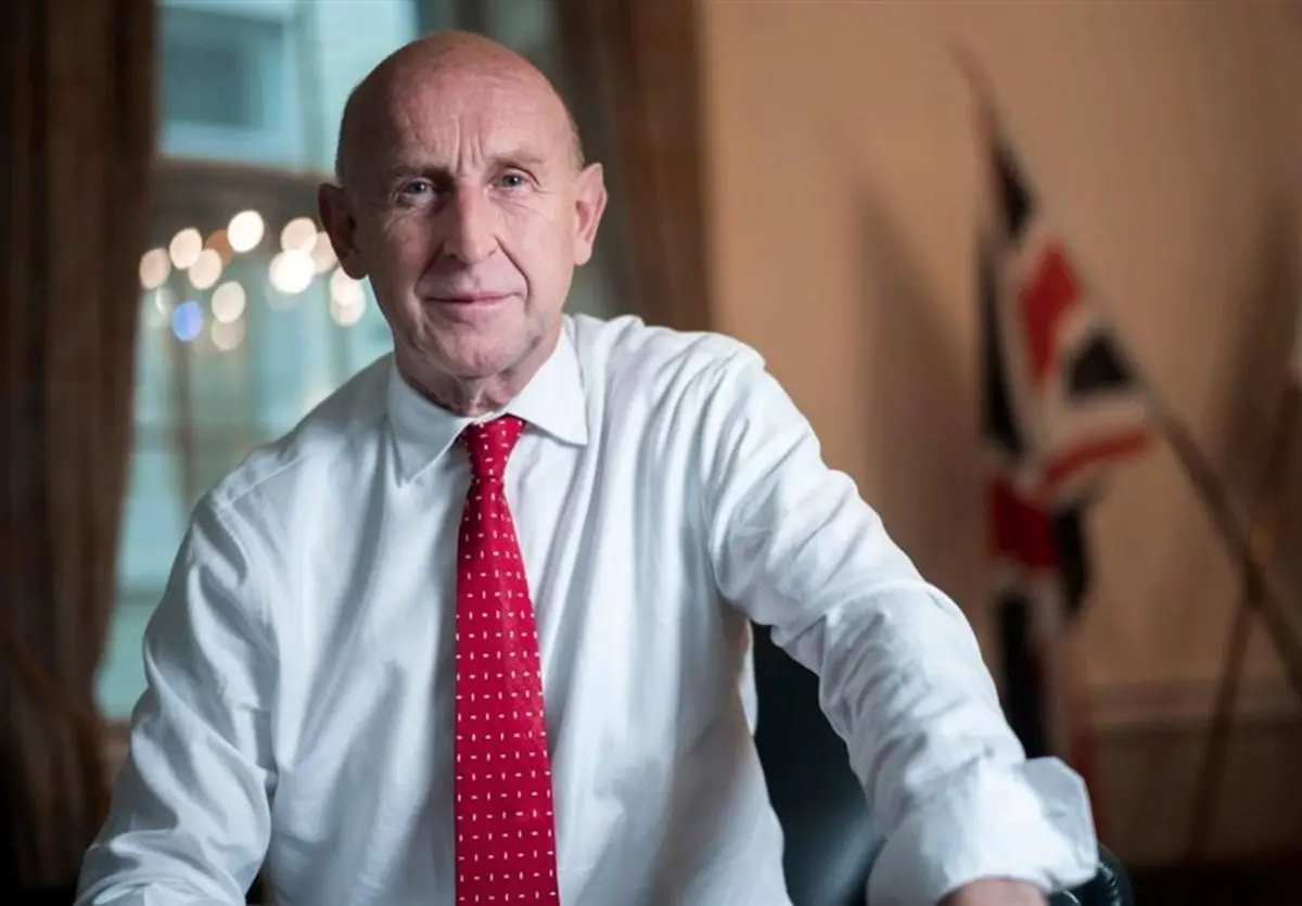 شوک در داونینگ استریت: وزیر دفاع آماده سرنگونی نخست‌وزیر می‌شود!