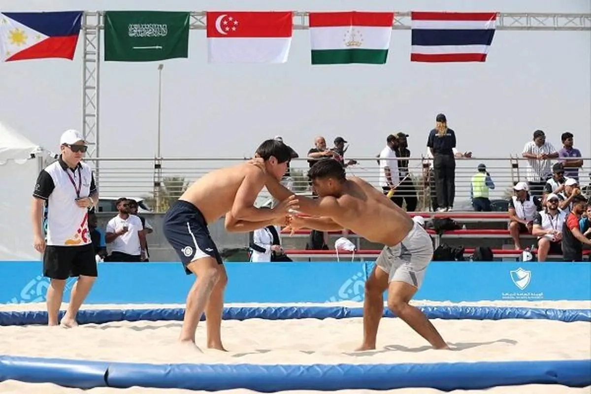 کشتی ساحلی ایران بر سکوی جهان ایستاد: دو طلا در دستان پهلوانان ایرانی