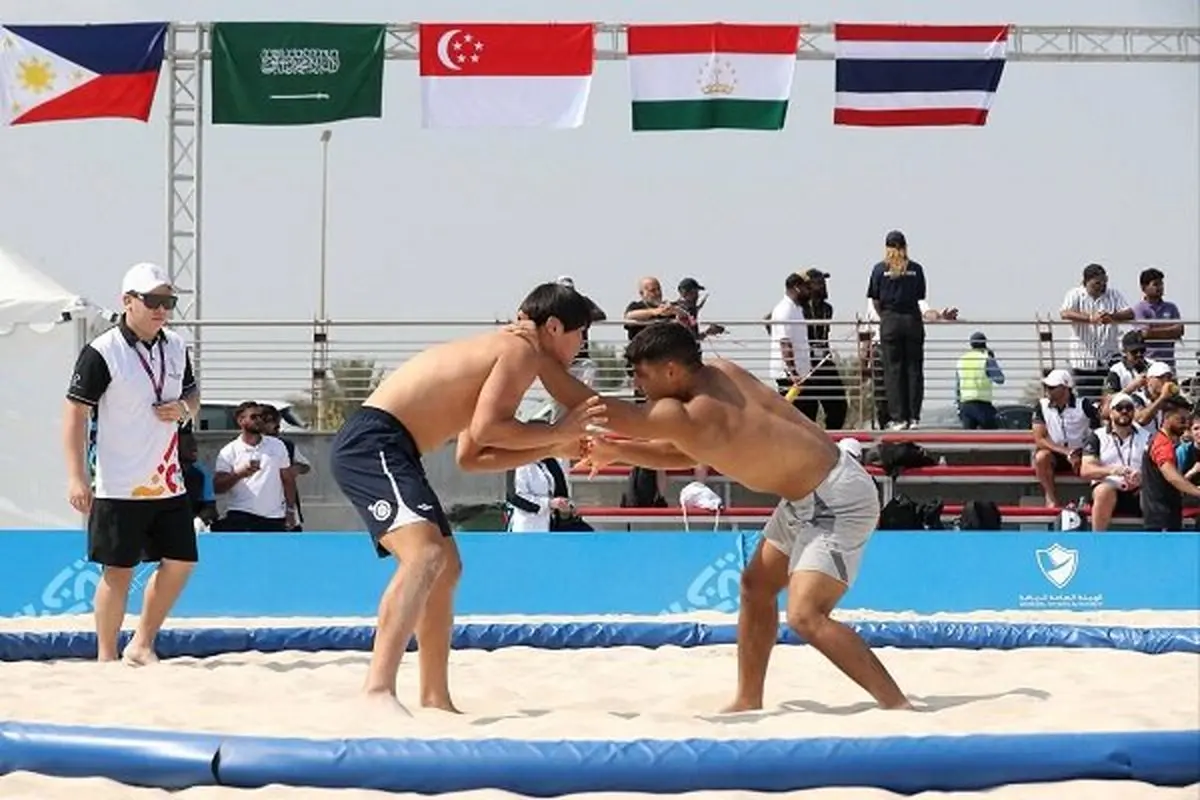 کشتی ساحلی ایران بر سکوی جهان ایستاد: دو طلا در دستان پهلوانان ایرانی