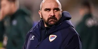 صربستان در شوک: سرمربی 44 ساله در میان تشویق هواداران جان باخت!