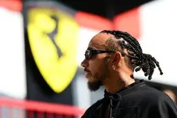 شام آخر پادشاهان سرعت: ۱۷ ستاره فرمول یک زیر تیغ انتقاد در مهمانی ویژه همیلتون! +اسامی و عکس