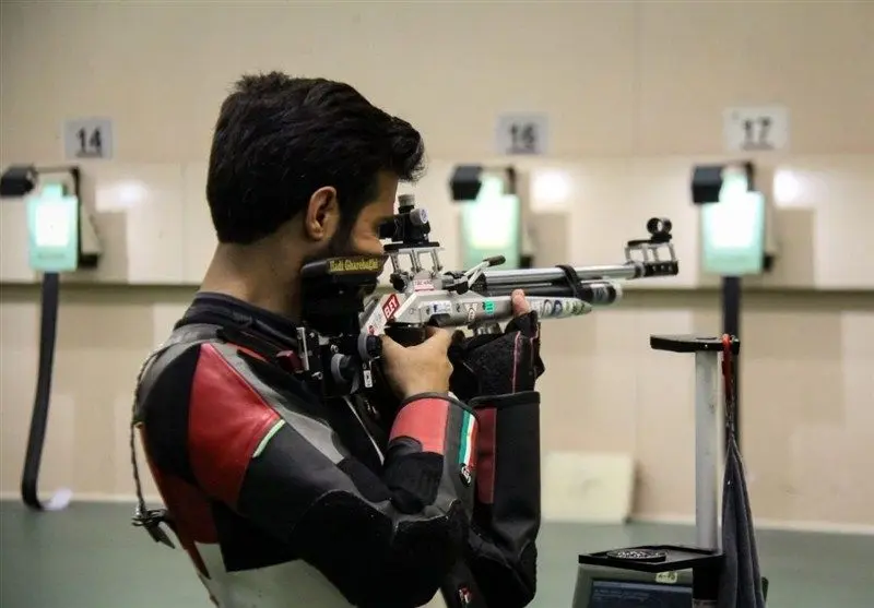 ملی‌پوش تیراندازی به سیم آخر زد: سالن آزادی را ببینید تا پرده از فریب‌ها برداشته شود!