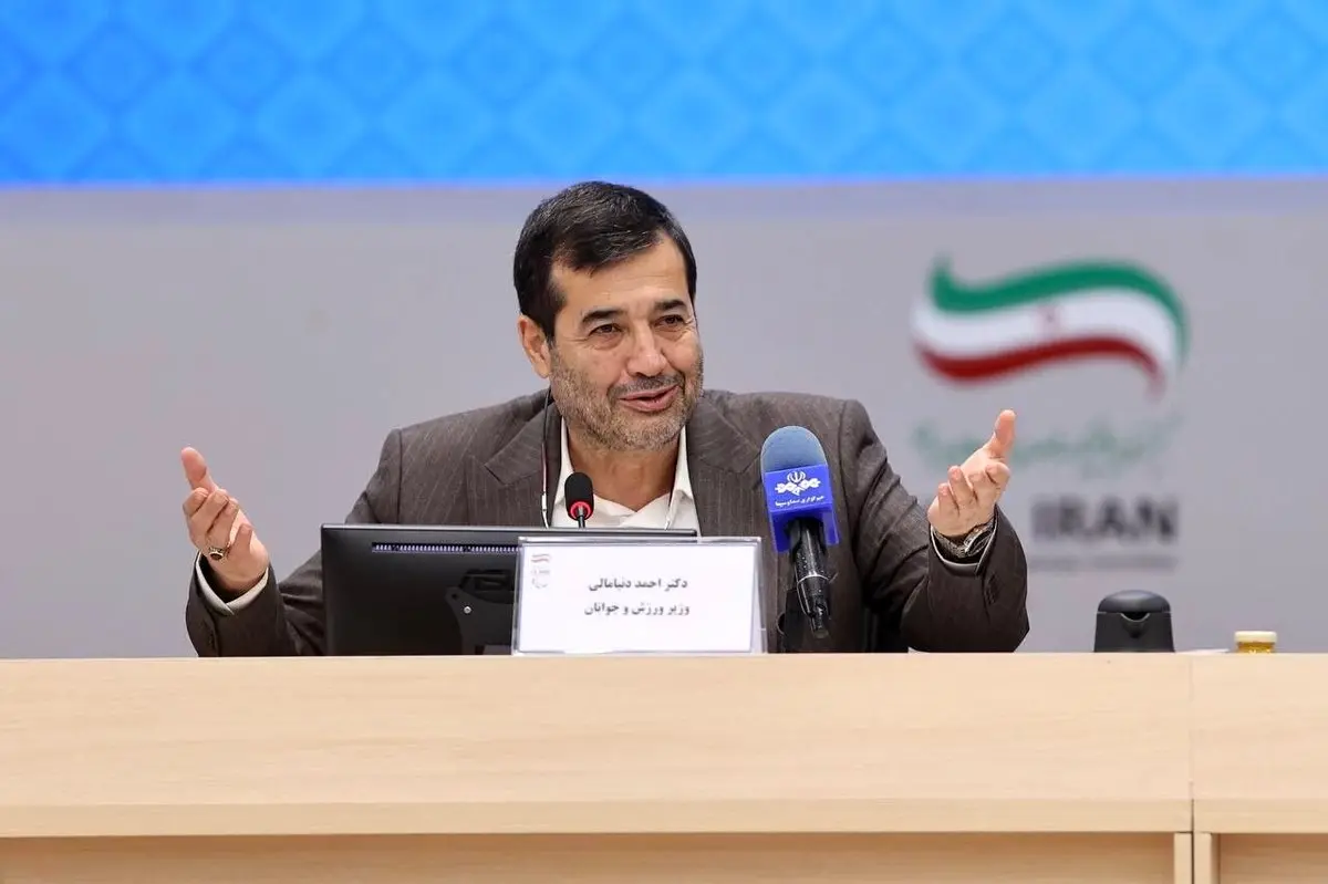 عربستان: ایران و مصر برای ما فرقی ندارد/ اینفانتینو: فیفا در کنار ماست