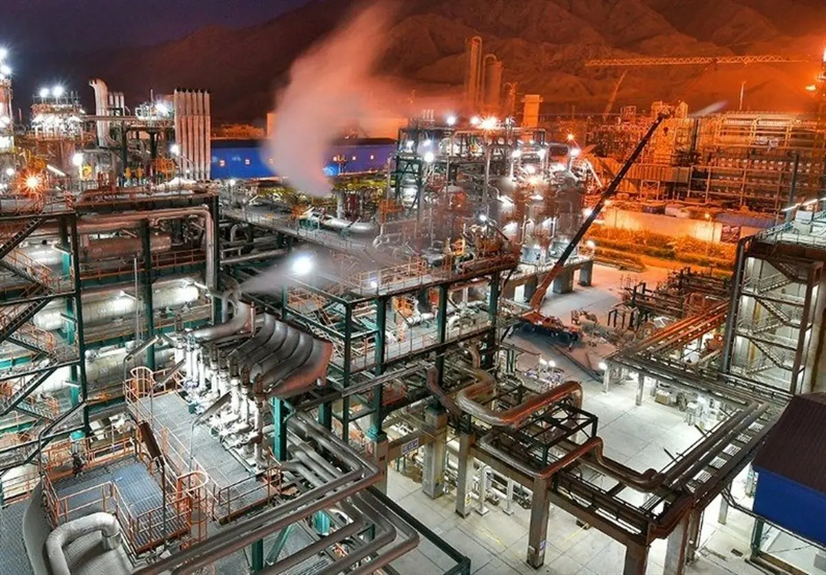 افشاگری تکان‌دهنده: 98 درصد ارز پتروشیمی‌ها گم شد؟ چرا 7 سال سکوت؟