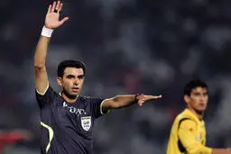 افشاگری: داورانی که به پرسپولیس و استقلال "خیانت" کردند!