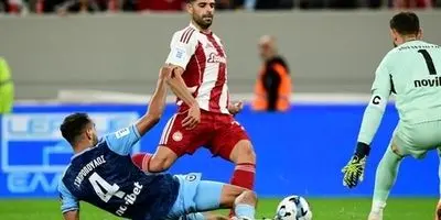 طوفان در یونان: رسانه ها خواهان فیکس شدن طارمی در المپیاکوس شدند!