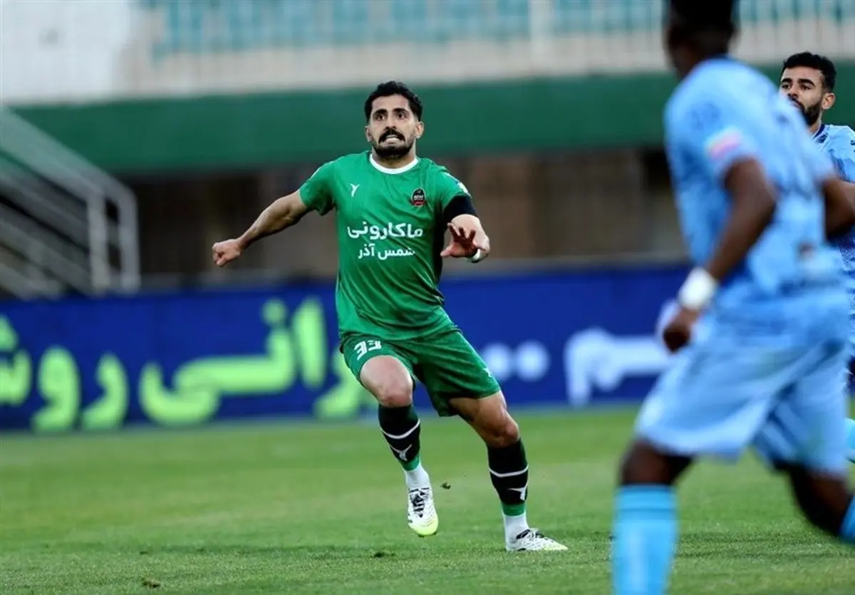 ربیع‌زاده شوکه کرد: «می‌خواستم رکورد بزنم، اما اکنون از لبه پرتگاه آویزانیم!»