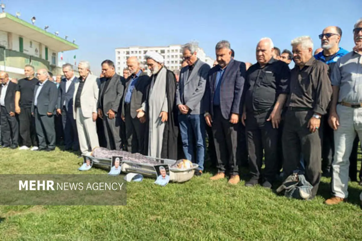 فوتبال در شوک: ستارهها برای وداع با کارگرجم گرد هم آمدند