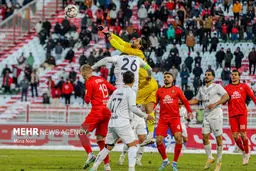 تراکتور و ملوان: لیگ برتر در آستانه انفجار! چه کسی قربانی می‌شود؟