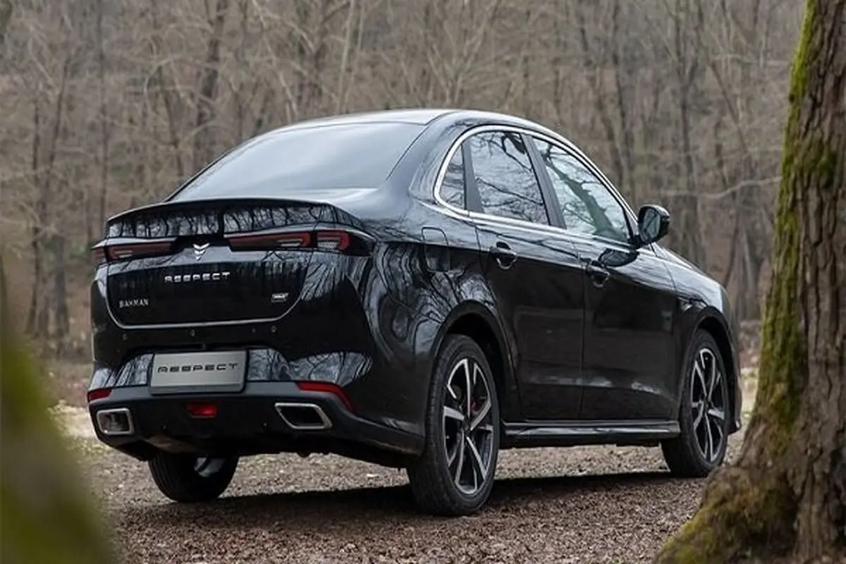 شوک‌آور: ۹ خودروی بهمن یکباره به مزایده رفت! چرا و به چه قیمتی؟