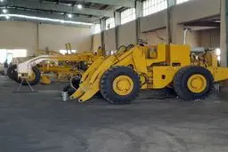 چند هزار دستگاه ماشین آلات، زیر پای زلزله و سیل! (پشتوانه ایمنی راه‌ها در خطر است)