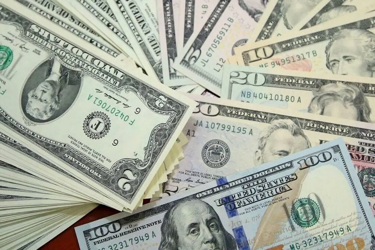شوک بزرگ دلار در ۸ بهمن ۱۴۰۴: آیا قیمت‌ها از کنترل خارج شد؟