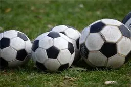 زلزله در لیگ برتر بانوان: پرسپولیس، غول خاتون بم را درهم شکست!