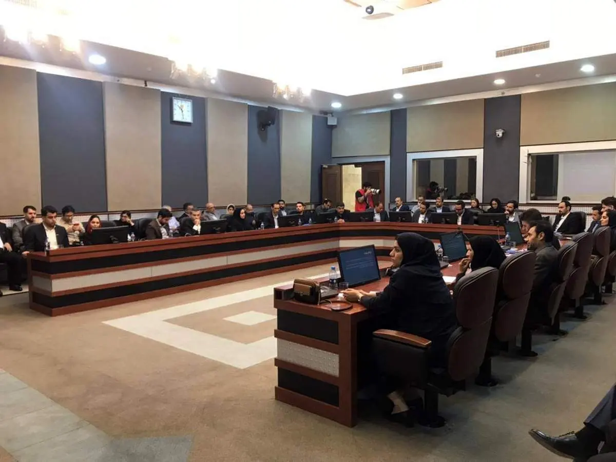 سونامی جذب سرمایه در راه است؛ نظام مالی ایران منفجر می‌شود؟