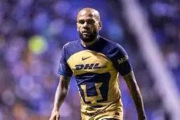 تاریخ‌ساز یا جنون؟ آلوز ۴۲ ساله با تیم خودش به فوتبال برمی‌گردد!