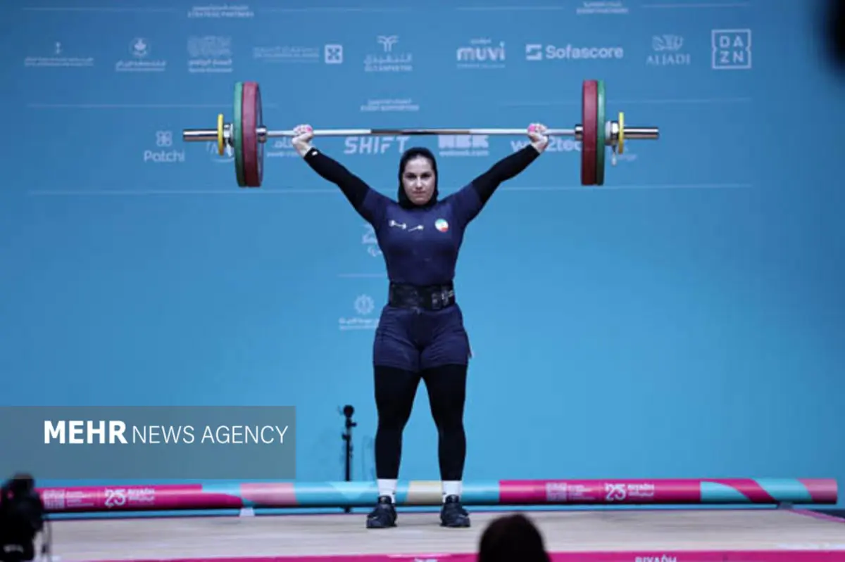 لحظه بغض‌آلود کریمی: مدال‌ها تقدیم مادر و مردم شد!