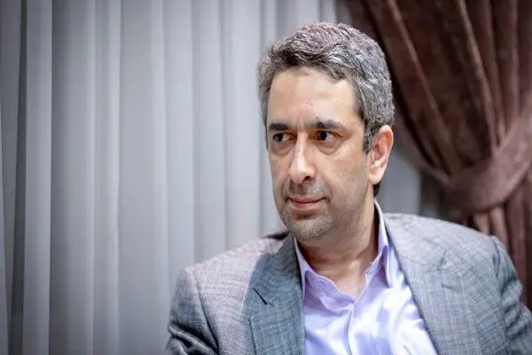 افشاگری تکان‌دهنده طباطبایی: این «حلقه مفقوده» جوانان، حکمرانی ایران را فلج کرده است!