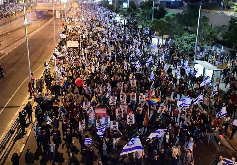 طوفان خشم در تل‌آویو: هزاران نفر خواستار سرنگونی نتانیاهو شدند!