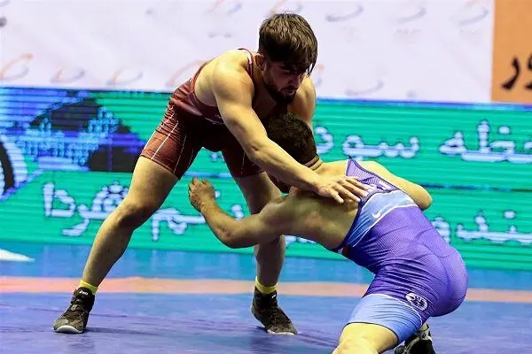 خیبر خرم ستارگان پاس را در هم کوبید: زلزله در لیگ برتر کشتی آزاد