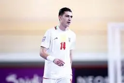 THOUGHT: The user wants a sensational news headline for a website.
The original headline is: "روایت ملی‌پوش فوتسال از دروازه‌بانی هندبال در تایباد تا 2 قهرمانی آسیا" (A national futsal player's story from handball goalkeeping in Taybad to 2 Asian champion