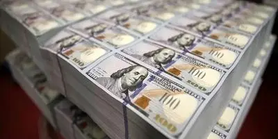 کاسه صبر اقتصاد ایران لبریز شد: خودرویی‌ها 15 درصد بودجه ارزی کشور را قورت دادند!