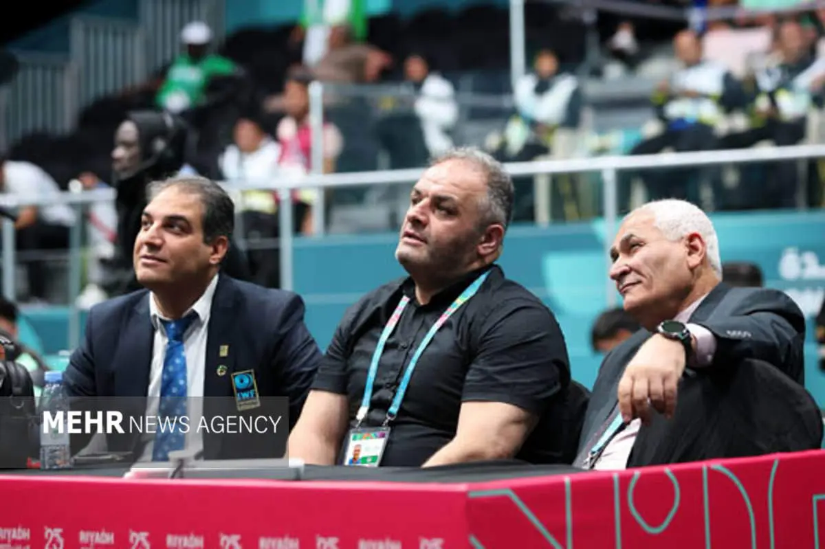 انوشیروانی: از قشقایی ناامید شدیم!/ اعتراف تلخ مربی به شکست!