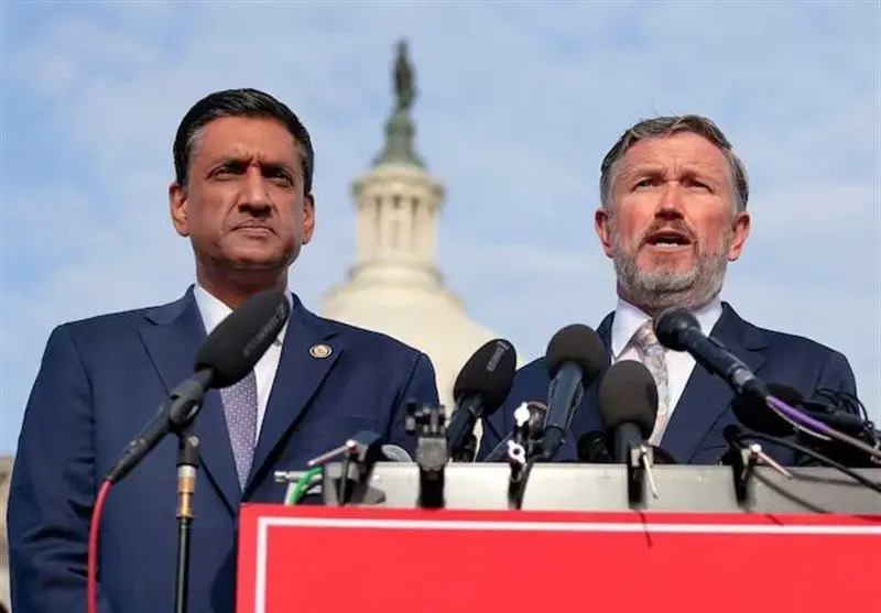 فوری: اپستین سلطنت بریتانیا را به آستانه فروپاشی کشاند؛ پایان یک دوران نزدیک است؟