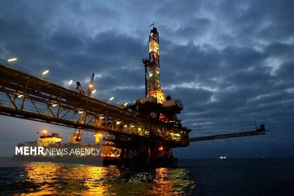 نفت در سقوط آزاد! نگرانی از مازاد عرضه دلار را غوغا کرد