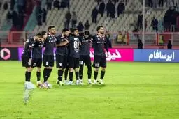 فاجعه سرخ‌ها: پرسپولیس مقابل فولاد فروپاشید!