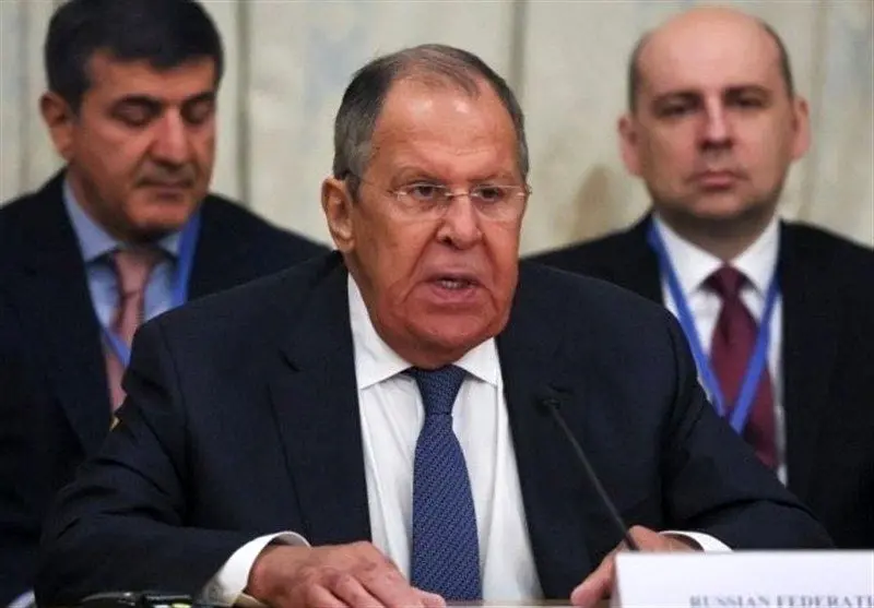 لاوروف خط و نشان کشید: هر حمله اروپا، با انتقام فوری و جهنمی روبرو می‌شود!