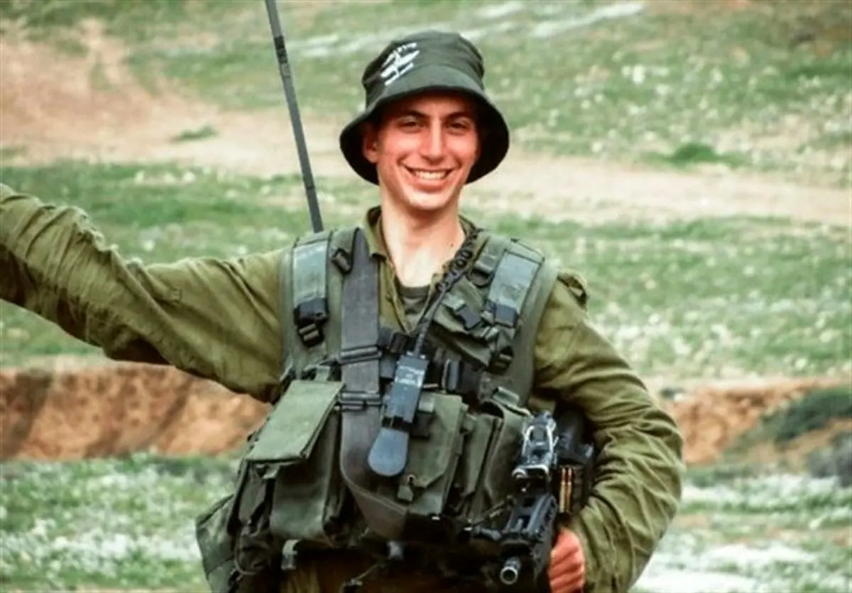 فاجعه غزه: افشای جسد اسیر صهیونیست پس از ۱۱ سال در تاریکی!