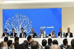 خودروسازان زیر تیغ دولت: بحران یا رهایی؟