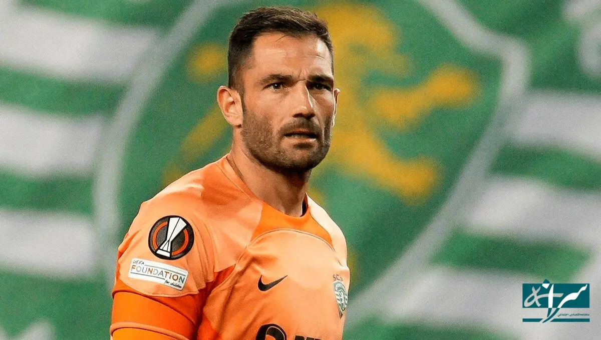 عاشقانه‌های دروازه‌بان استقلال با همسرش در تهران